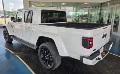 Another view of 2023 Jeep Gladiator High Altitude for sale in Boone, IA at Pat Clemons Inc.