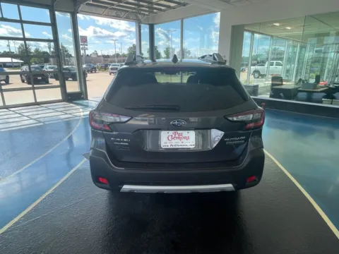 More photos of 2023 Subaru Outback Touring XT at Pat Clemons Inc., IA