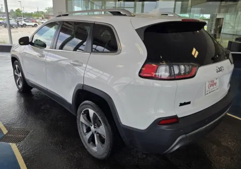 Another view of 2019 Jeep Cherokee Limited for sale in Boone, IA at Pat Clemons Inc.