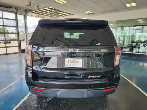 More photos of 2021 Chevrolet Tahoe RST at Pat Clemons Inc., IA
