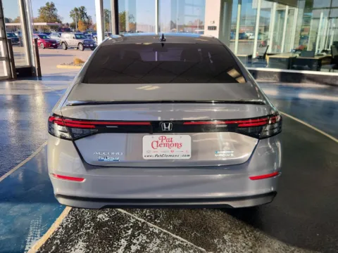 More photos of 2023 Honda Accord Hybrid Sport at Pat Clemons Inc., IA