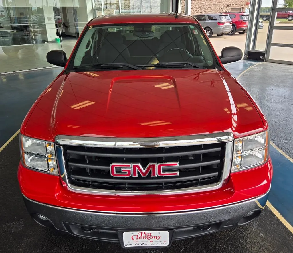 Red 2007 GMC Sierra 1500 SLE1 for sale in Boone, IA