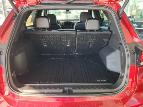 More photos of 2024 Chevrolet Equinox RS at Pat Clemons Inc., IA