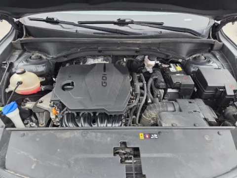 More photos of 2022 Kia Sorento LX at Capital City Motor Company, IA