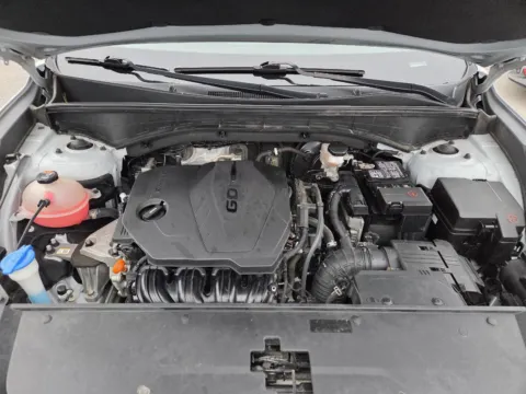 More photos of 2022 Kia Sorento LX at Capital City Motor Company, IA