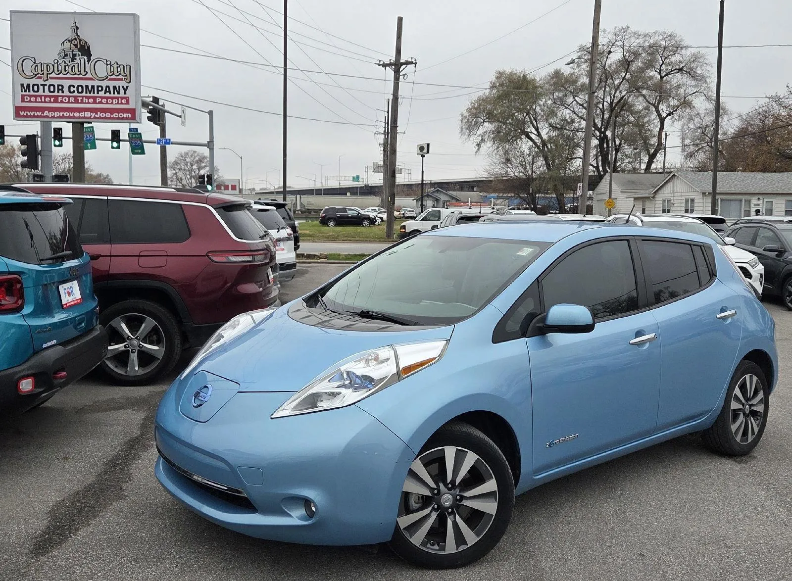 Used 2015 Nissan LEAF SV with VIN 1N4AZ0CP8FC323423 for sale in Lincoln, NE