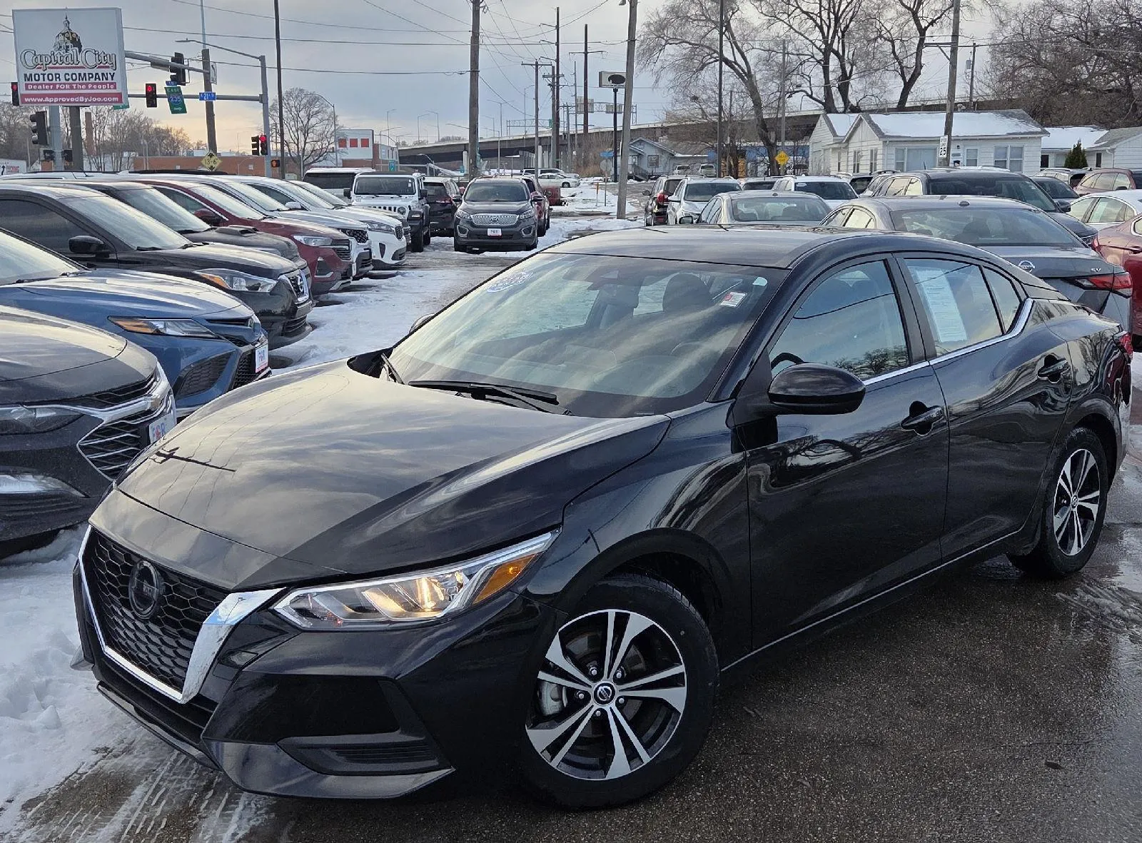 Black 2023 Nissan Sentra SV for sale in Des Moines, IA