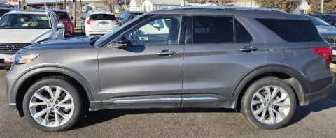 More photos of 2022 Ford Explorer Platinum at Capital City Motor Company, IA