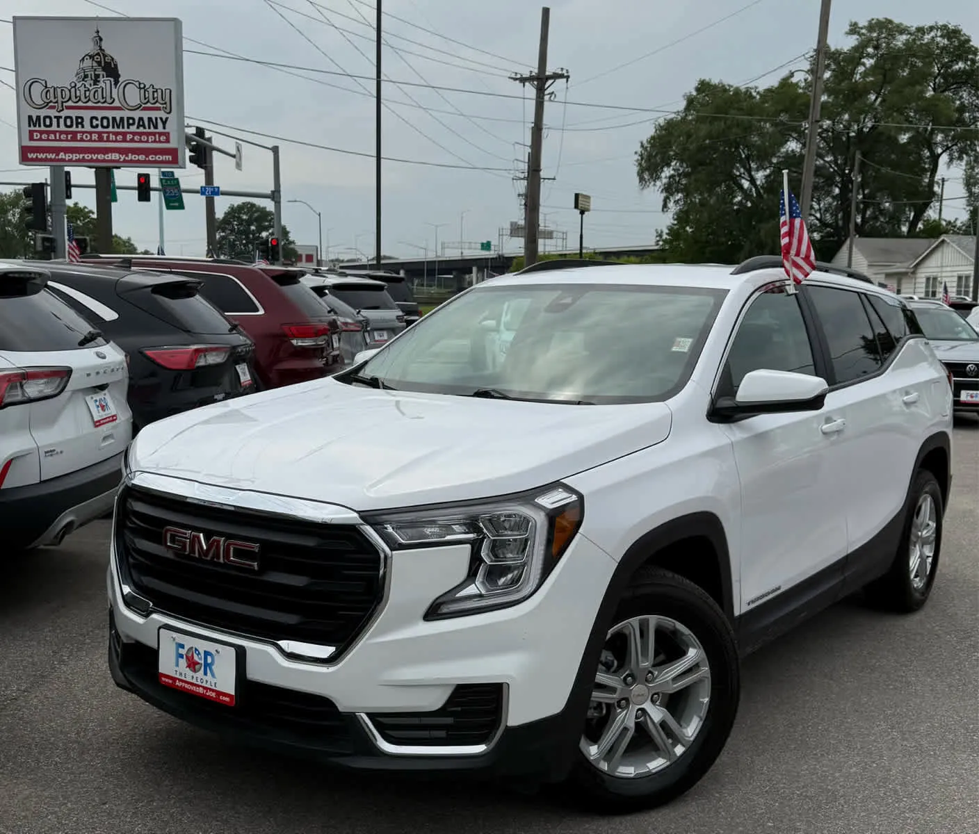 White 2023 GMC Terrain SLE for sale in Des Moines, IA