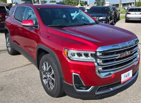 Photos of 2023 GMC Acadia SLT for sale in Des Moines, IA at Capital City Motor Company