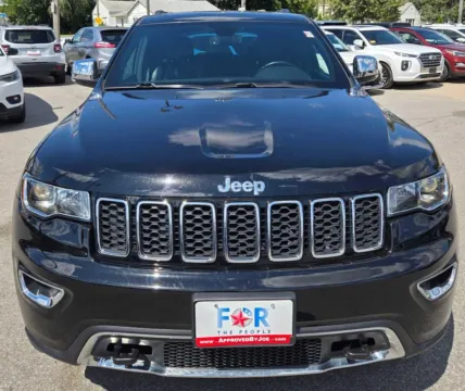 Another view of 2021 Jeep Grand Cherokee Limited for sale in Des Moines, IA at Capital City Motor Company