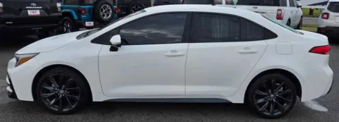 More photos of 2023 Toyota Corolla SE at Capital City Motor Company, IA