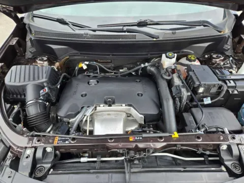More photos of 2020 Chevrolet Equinox LT at Capital City Motor Company, IA