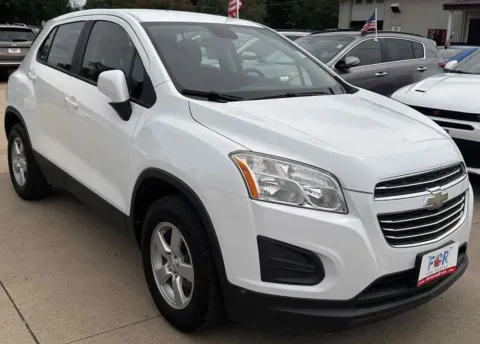 Photos of 2016 Chevrolet Trax LS for sale in Des Moines, IA at Capital City Motor Company