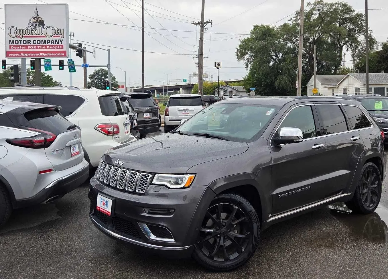 Gray 2020 Jeep Grand Cherokee Summit for sale in Des Moines, IA