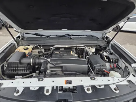 More photos of 2020 Chevrolet Colorado 2WD LT at Capital City Motor Company, IA