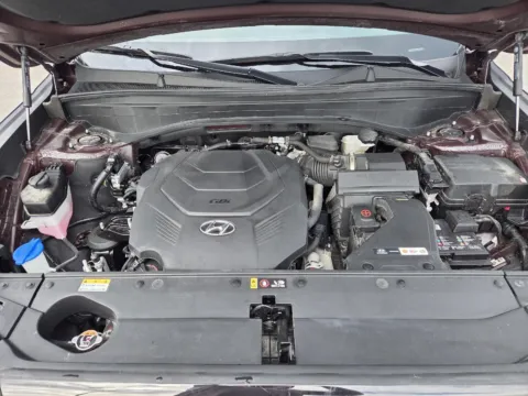 More photos of 2024 Hyundai Palisade SEL at Capital City Motor Company, IA