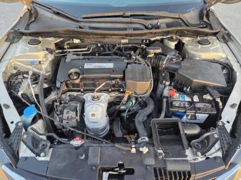 More photos of 2014 Honda Accord Sedan LX at Capital City Motor Company, IA
