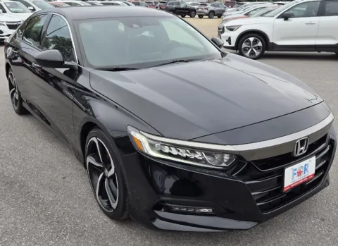 Photos of 2020 Honda Accord Sedan Sport for sale in Des Moines, IA at Capital City Motor Company