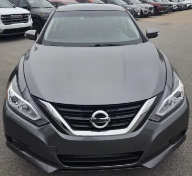 Another view of 2018 Nissan Altima 2.5 SL for sale in Des Moines, IA at Capital City Motor Company