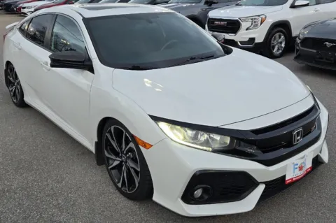 Photos of 2019 Honda Civic Si Sedan for sale in Des Moines, IA at Capital City Motor Company