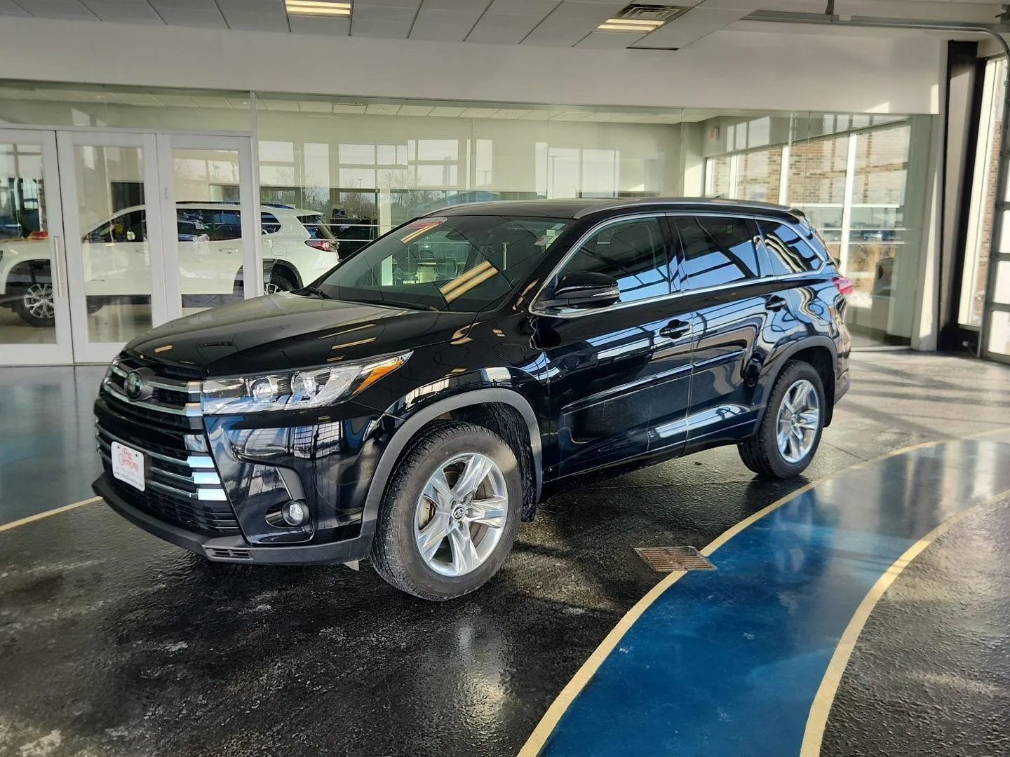 Black 2019 Toyota Highlander Limited for sale in Boone, IA