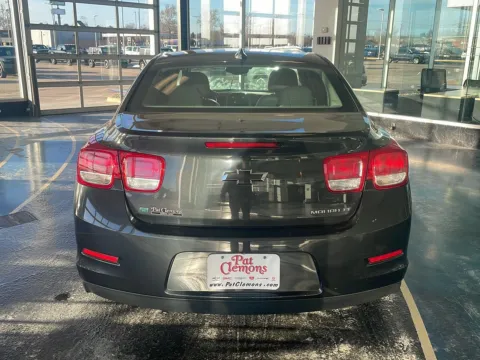 More photos of 2015 Chevrolet Malibu LT at Pat Clemons Inc., IA