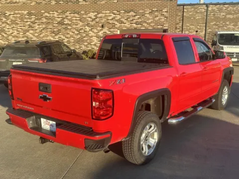 More photos of 2018 Chevrolet Silverado 1500 LT at Pat Clemons Inc., IA