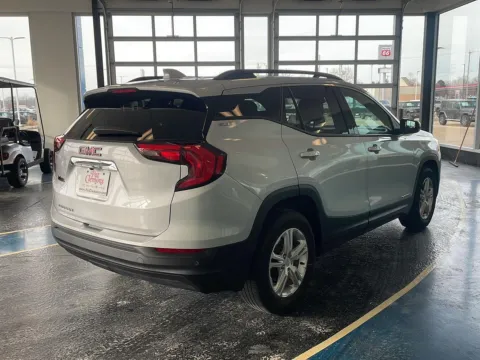 More photos of 2018 GMC Terrain SLE at Pat Clemons Inc., IA