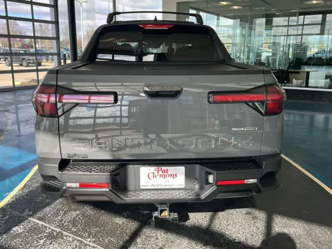 More photos of 2024 Hyundai Santa Cruz NIGHT at Pat Clemons Inc., IA