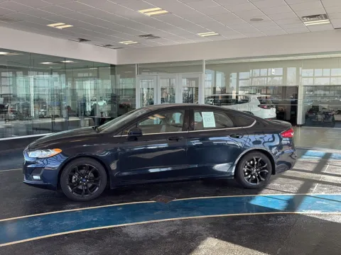 Photos of 2020 FORD FUSION SE for sale in Boone, IA at Pat Clemons Inc.
