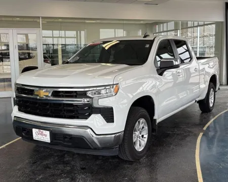 White 2023 CHEVROLET SILVERADO K1500 LT for sale in Boone, IA