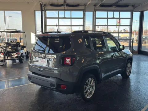 More photos of 2020 JEEP RENEGADE LATITU at Pat Clemons Inc., IA