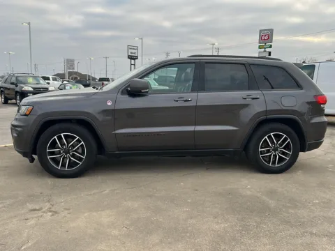 Photos of 2020 Jeep Grand Cherokee Trailhawk for sale in Boone, IA at Pat Clemons Inc.