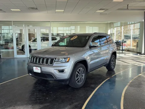 Silver 2019 Jeep Grand Cherokee Limited for sale in Boone, IA