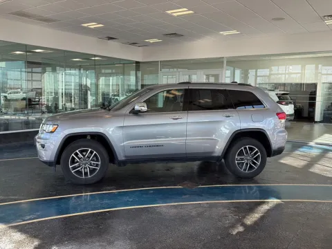 Photos of 2019 Jeep Grand Cherokee Limited for sale in Boone, IA at Pat Clemons Inc.