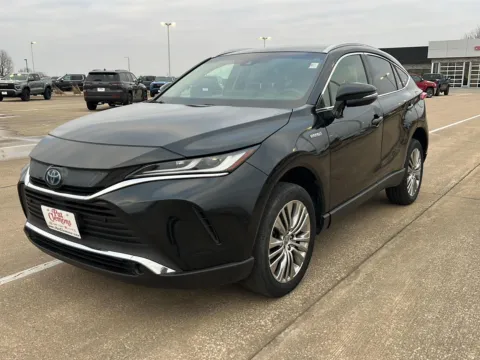 Black 2021 Toyota Venza XLE for sale in Boone, IA