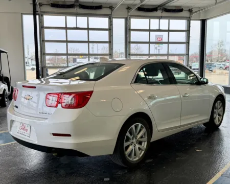 More photos of 2016 Chevrolet Malibu Limited LTZ at Pat Clemons Inc., IA