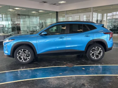 Photos of 2025 CHEVROLET TRAX 1LT for sale in Boone, IA at Pat Clemons Inc.