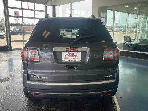 More photos of 2014 GMC Acadia SLT at Pat Clemons Inc., IA