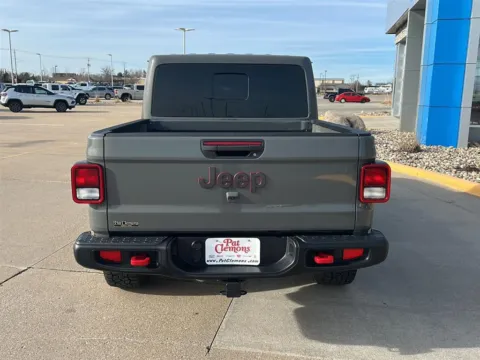 More photos of 2023 Jeep Gladiator Rubicon at Pat Clemons Inc., IA