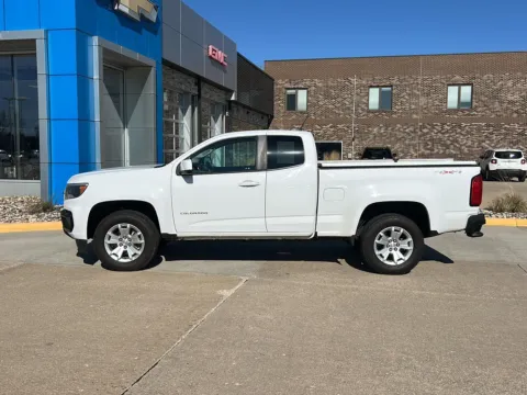 Another view of 2022 Chevrolet Colorado 4WD LT for sale in Boone, IA at Pat Clemons Inc.
