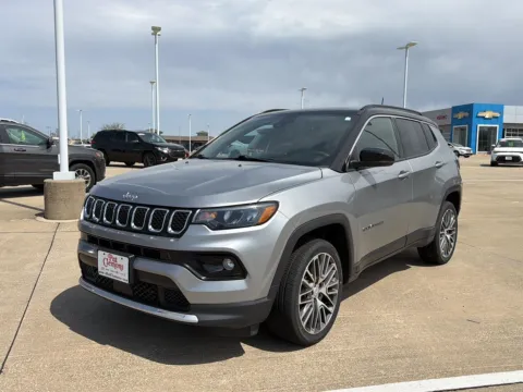 Silver 2023 Jeep Compass Limited for sale in Boone, IA
