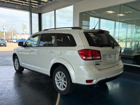 More photos of 2014 Dodge Journey SXT at Pat Clemons Inc., IA