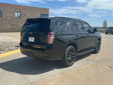 More photos of 2021 Chevrolet Tahoe RST at Pat Clemons Inc., IA