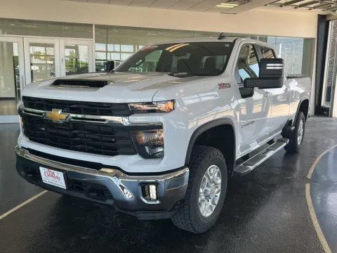 White 2024 Chevrolet Silverado 2500 HD LT for sale in Boone, IA