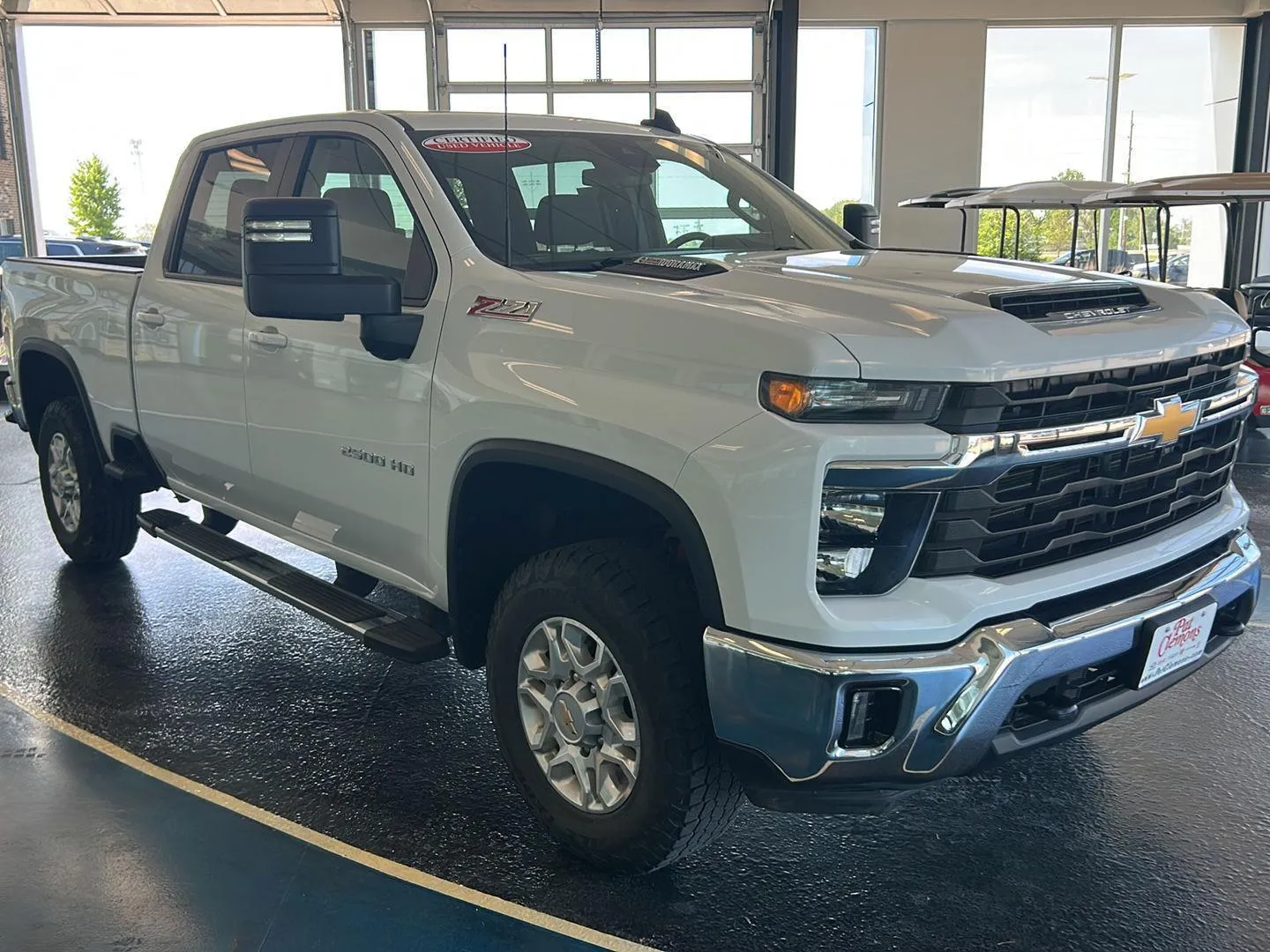 Chevrolet Silverado photo 9