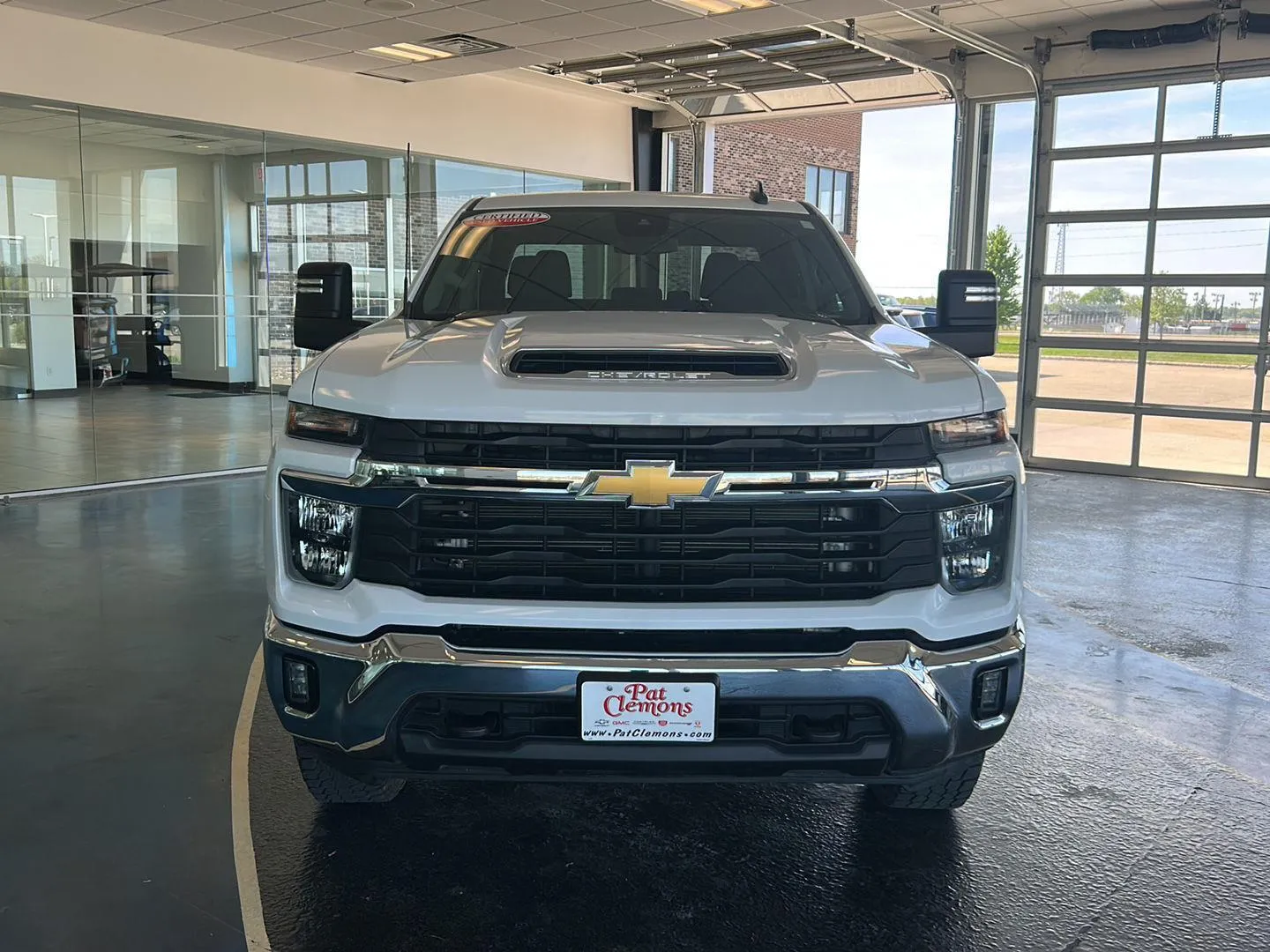 Chevrolet Silverado photo 10