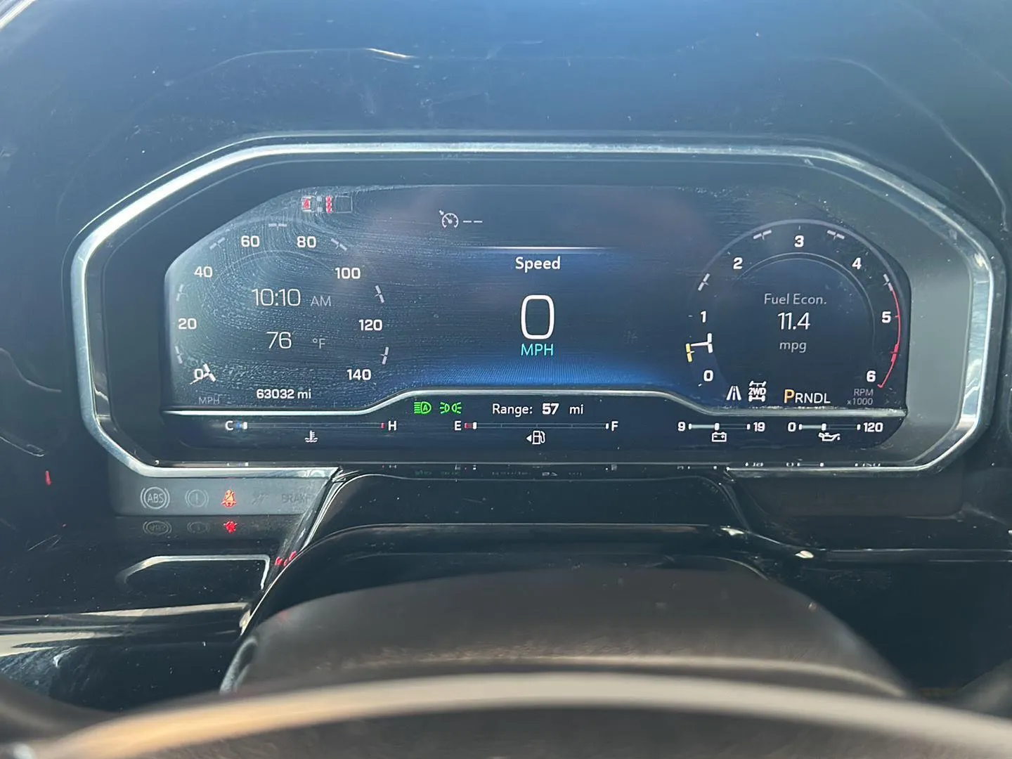 Chevrolet Silverado photo 17