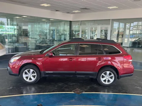 Photos of 2013 Subaru Outback 2.5i Premium for sale in Boone, IA at Pat Clemons Inc.
